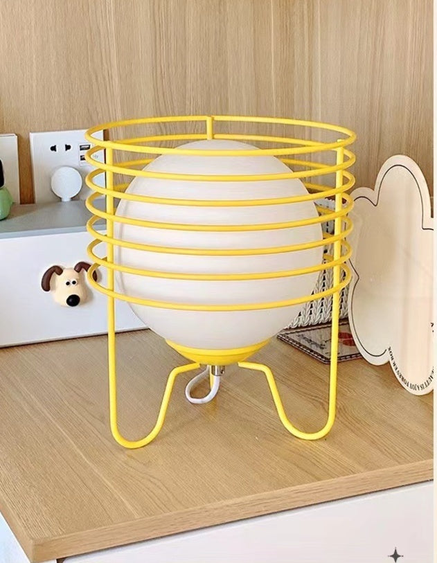 Dopamine Style Modern Mid-ancient Table Lamp Retro Design